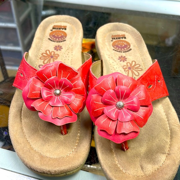 earth spirit house shoes